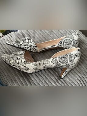Rare Peter Kaiser Heels
